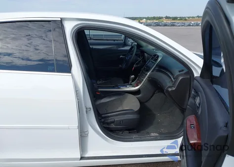 2013 Chevrolet Malibu 1Lt из США, поврежденный, VIN 1G11C5SA4DF178584